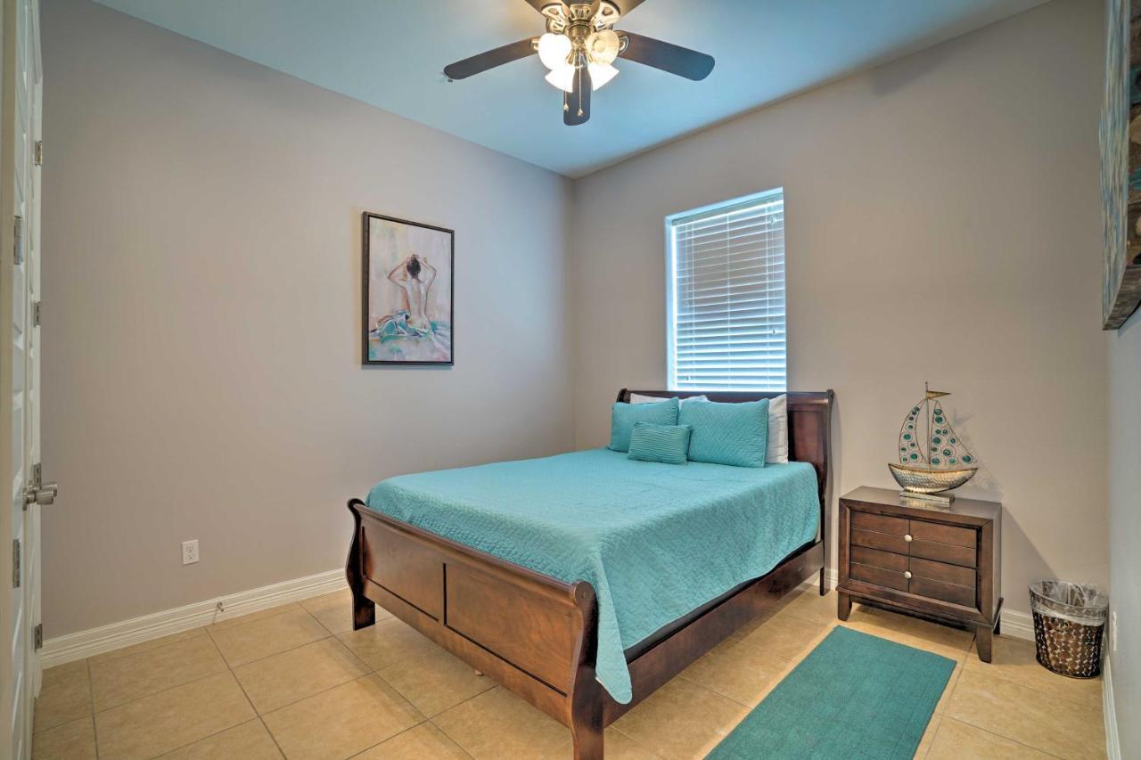 Updated Fiesta Isles Condo With Bay Views And Pool! South Padre Island Buitenkant foto